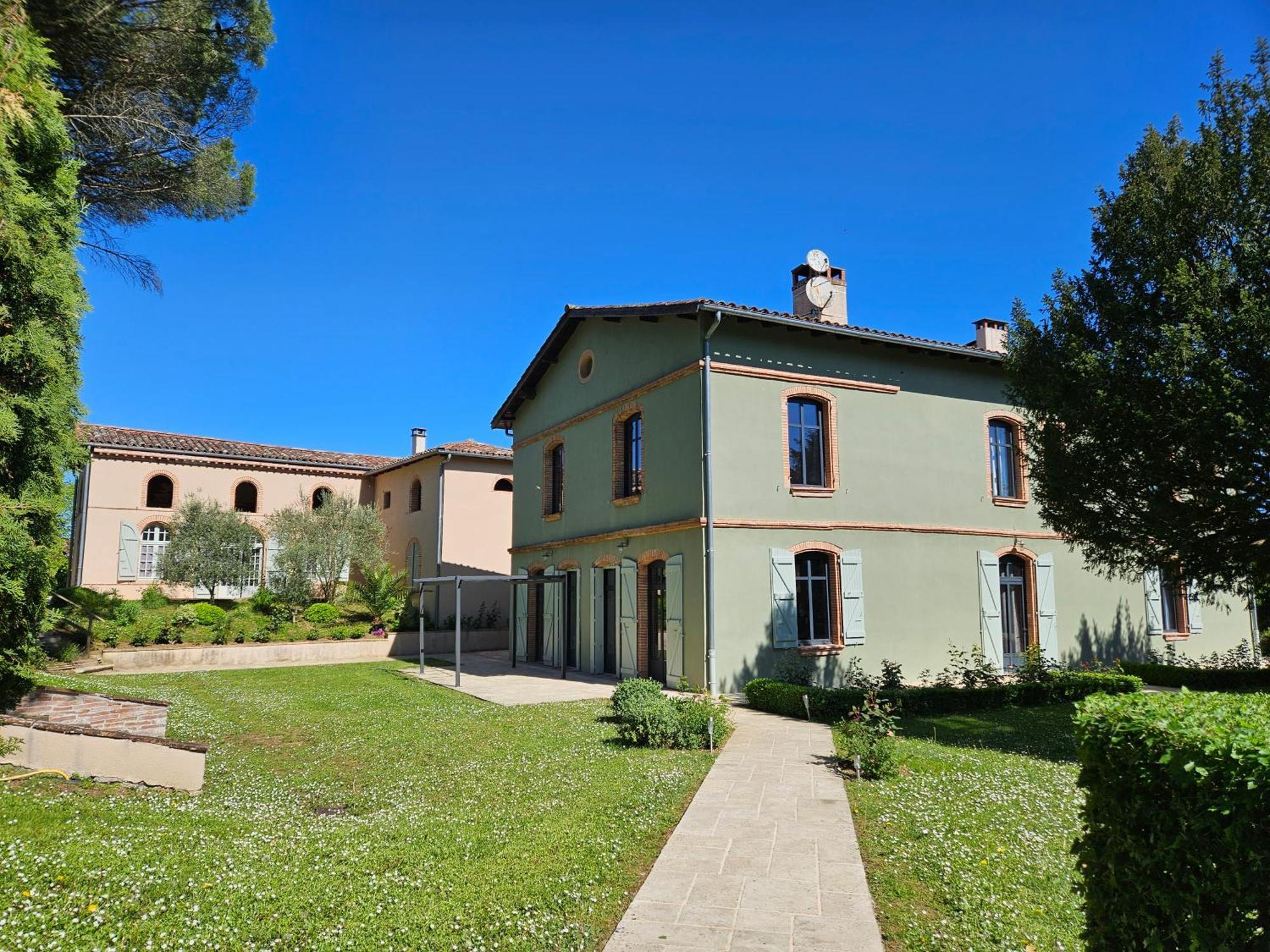 モントーバン Domaine De Belcayre Bed & Breakfast エクステリア 写真