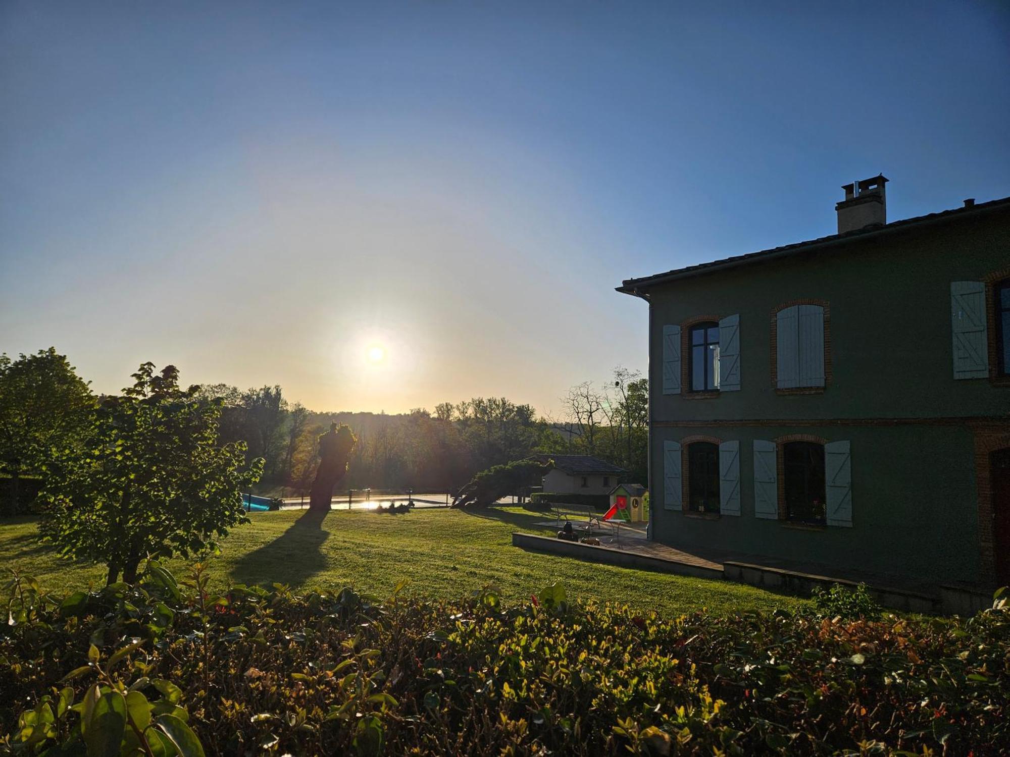 モントーバン Domaine De Belcayre Bed & Breakfast エクステリア 写真